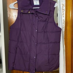 NEW Old navy puffer vest size small